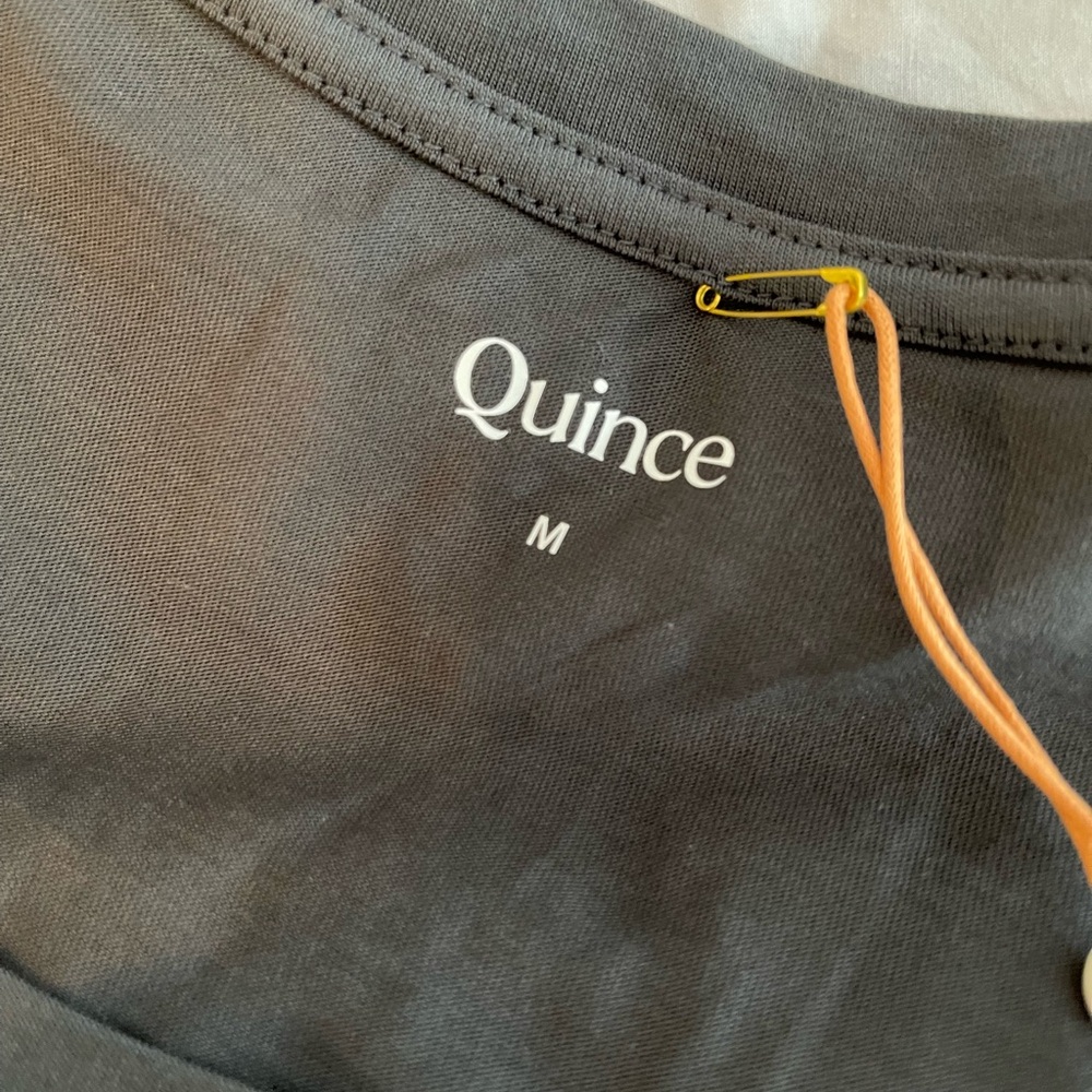Quince Charcoal Tee